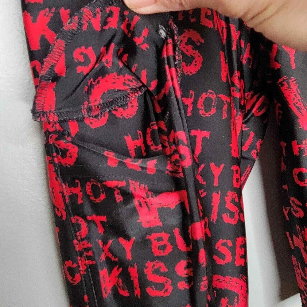 TurboWear Shorts Womens Size M Black Red Stretch Cargo Baggy‎ Dance Hot Kiss y2k - Picture 6 of 9